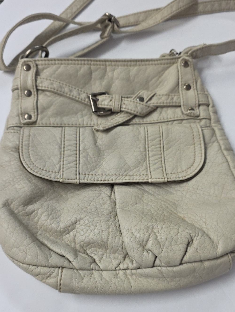 Sparrow True Vintage Y2K Ivory Slouch Boho Crossbody Bag